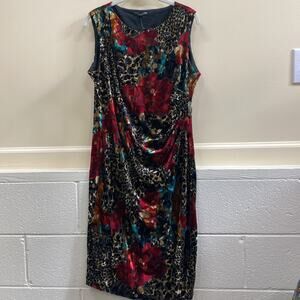 Linea Domani XL NWT animal print sleeveless velvet dress